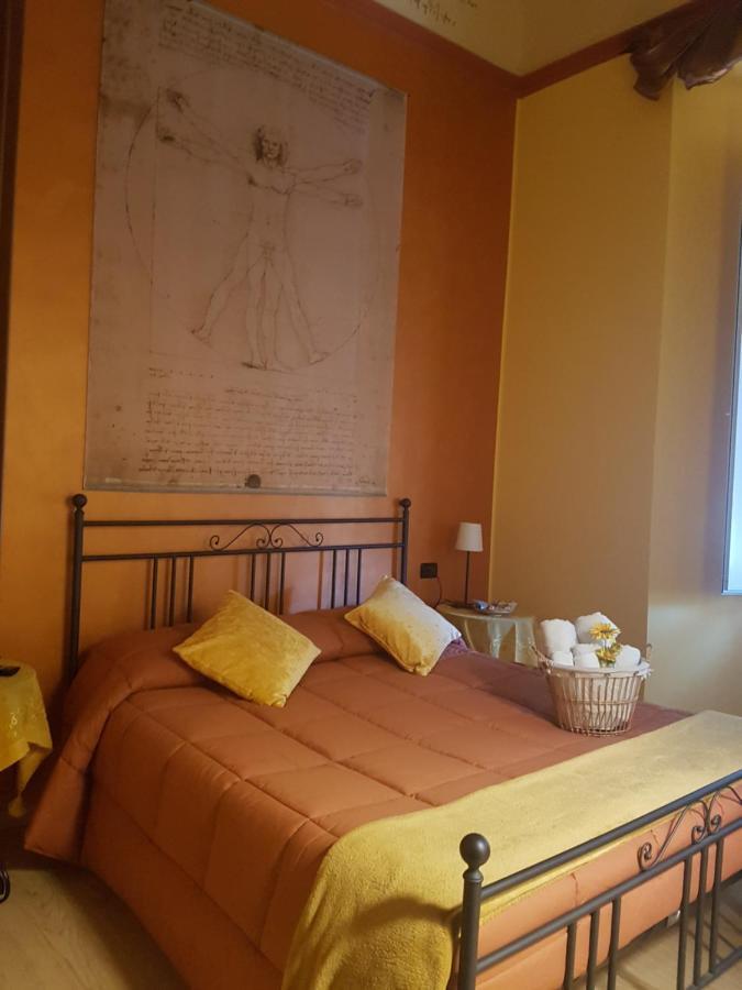 Ghiro Ghiotto Bed & Breakfast Pietra Ligure Exterior foto