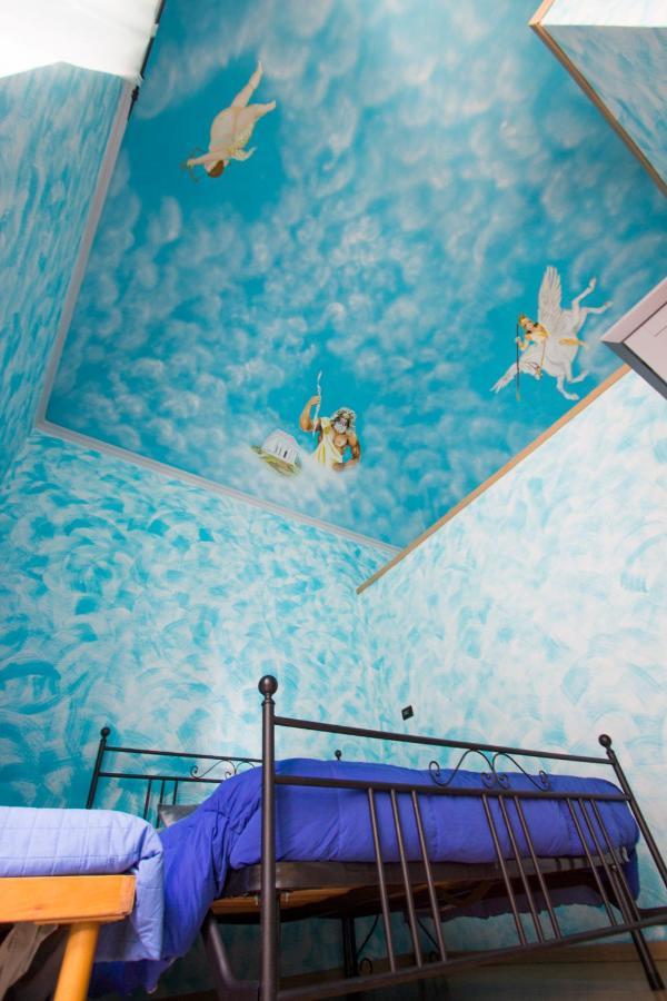 Ghiro Ghiotto Bed & Breakfast Pietra Ligure Exterior foto