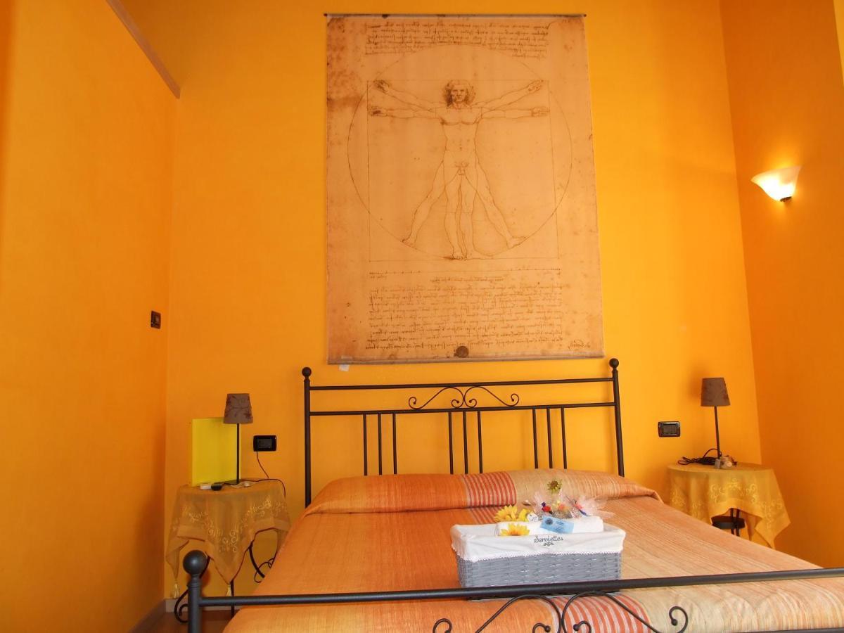 Ghiro Ghiotto Bed & Breakfast Pietra Ligure Exterior foto