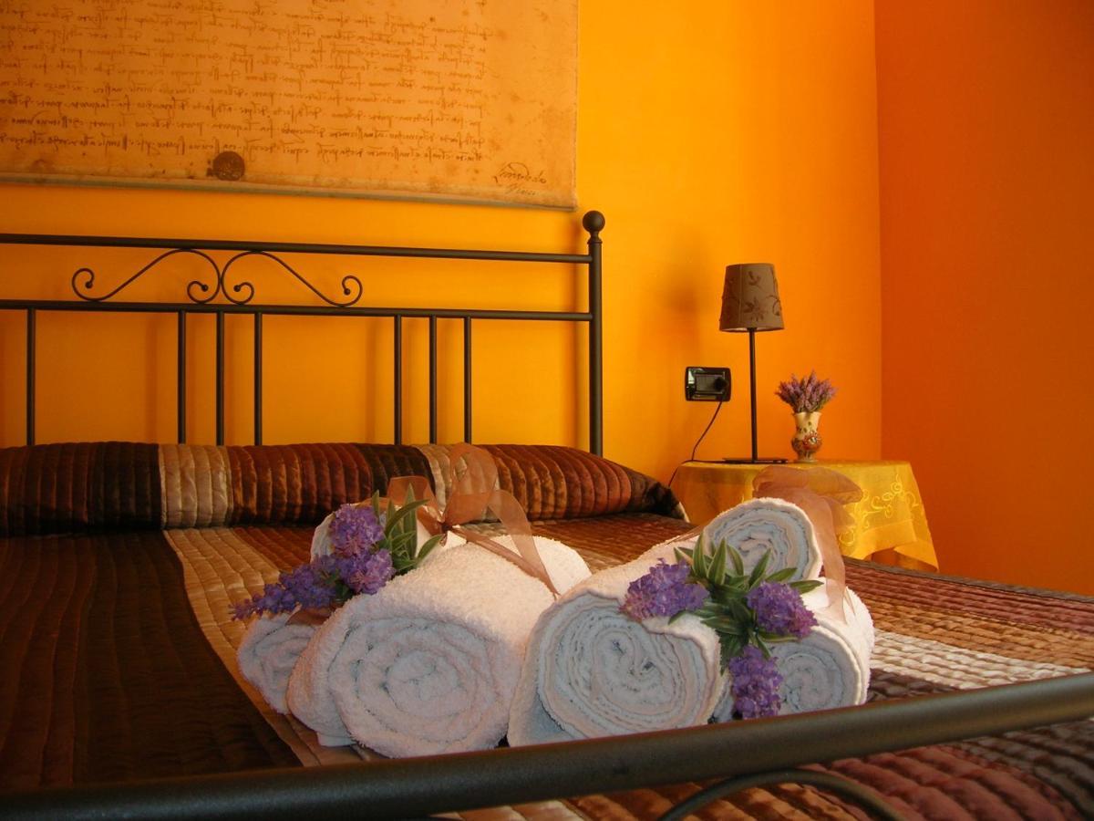 Ghiro Ghiotto Bed & Breakfast Pietra Ligure Exterior foto
