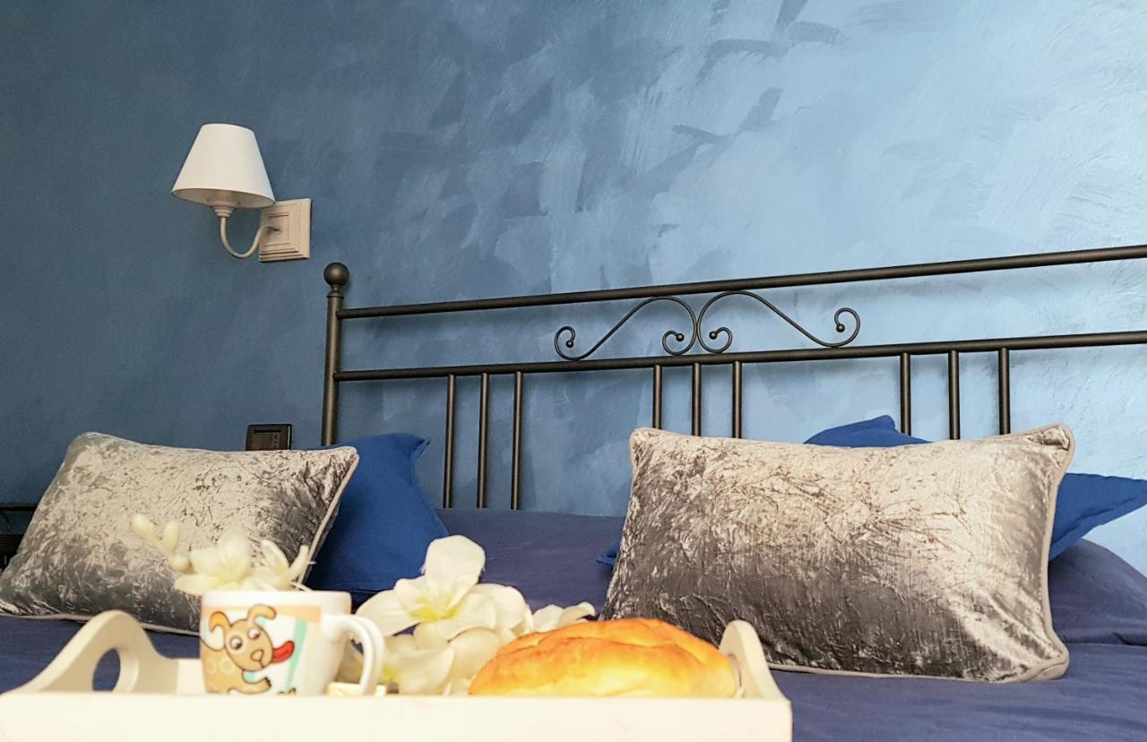 Ghiro Ghiotto Bed & Breakfast Pietra Ligure Exterior foto